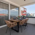 Apartman Gorgeous In Okrug Gornji *