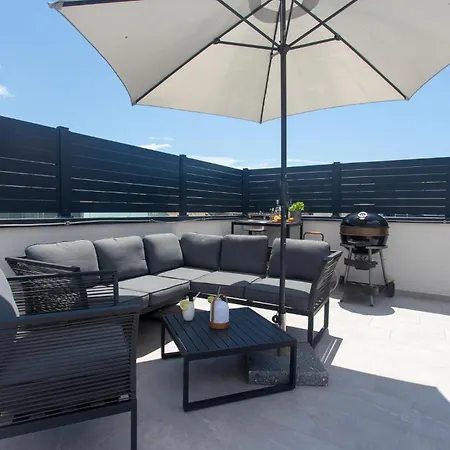 Cozy In Okrug Gornji With Swimming Pool * Trogir